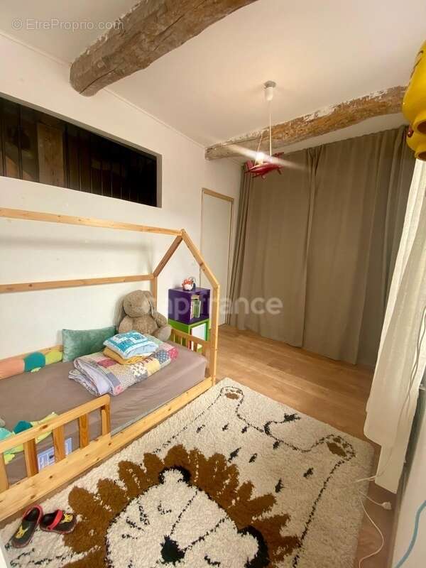 Appartement à PAULHAN