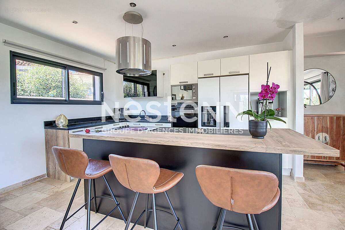 Maison à TRANS-EN-PROVENCE