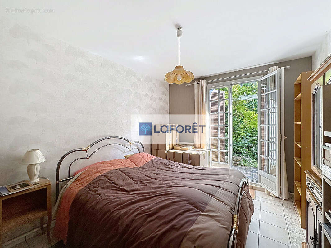 Maison à SARTROUVILLE