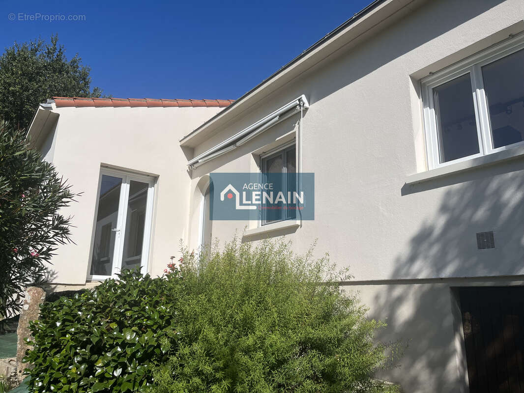 Maison à MORTAGNE-SUR-SEVRE