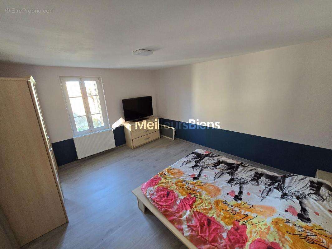 Maison à PLEURE