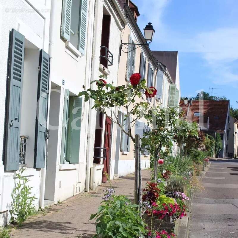 Appartement à BAILLY
