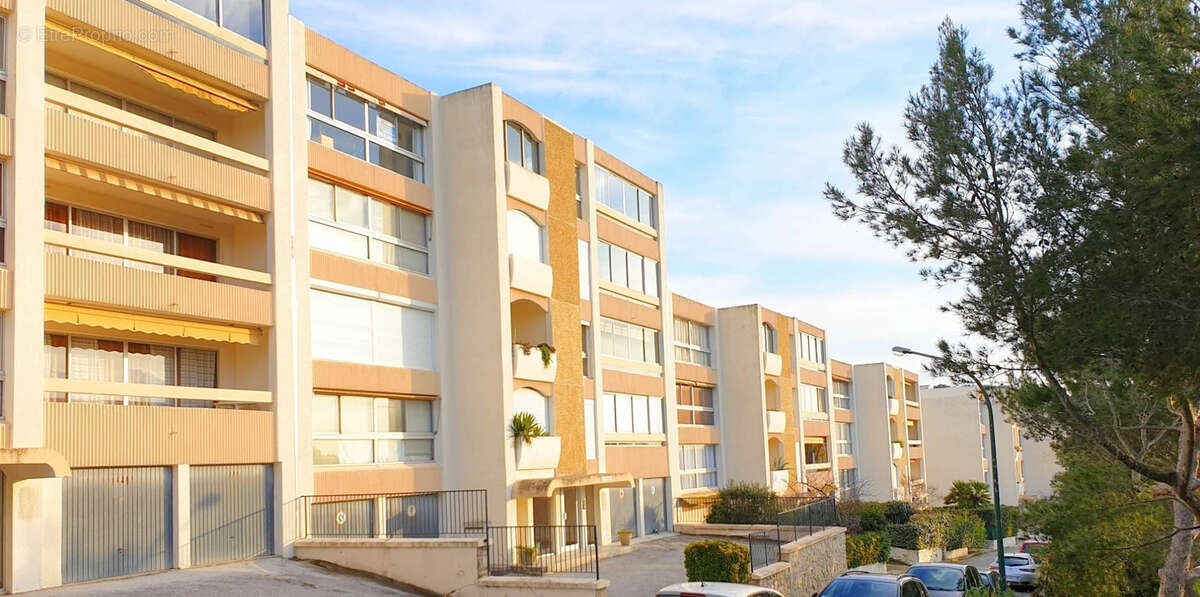 Appartement à SAINT-MANDRIER-SUR-MER