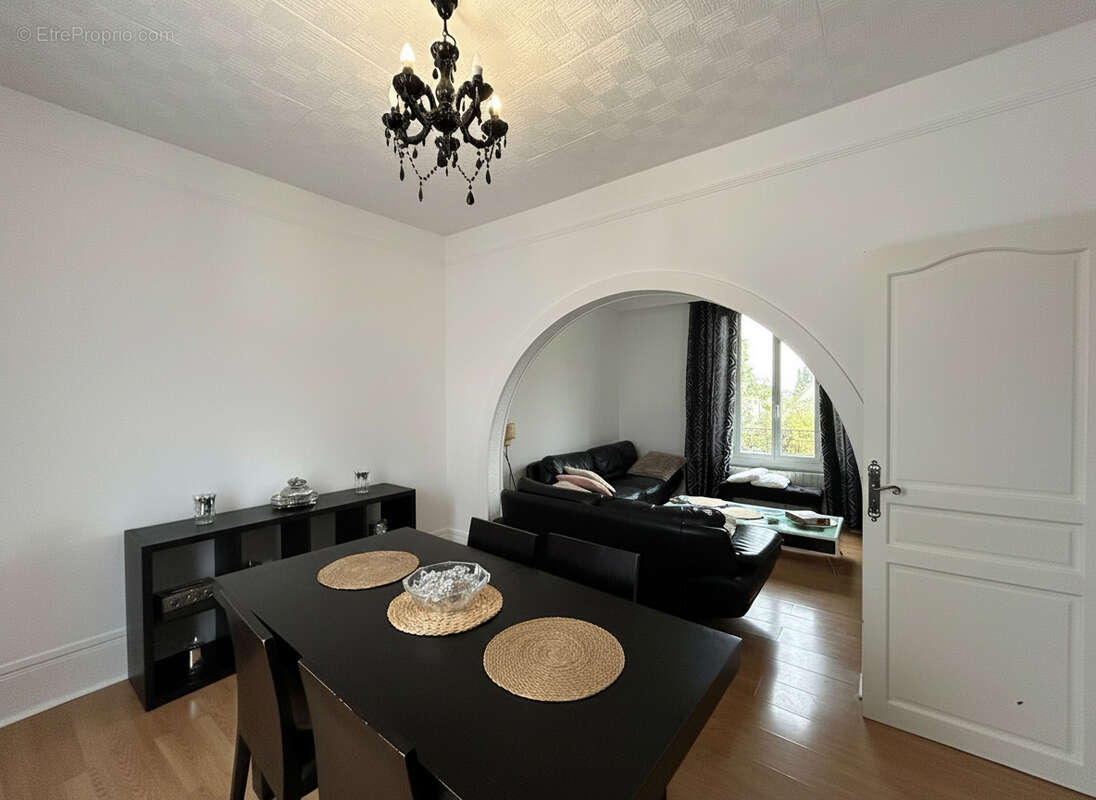 Maison à VILLENEUVE-SAINT-GEORGES