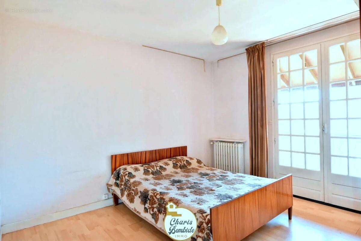 Maison à BERNIS