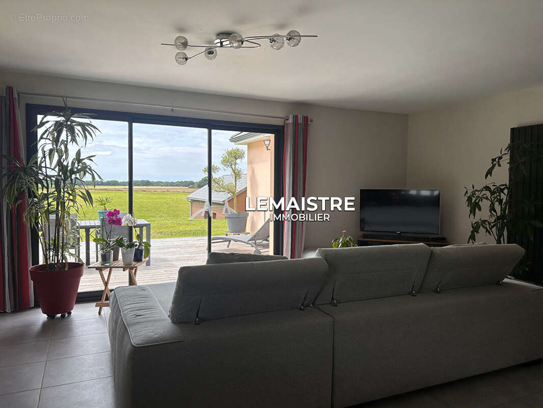 Maison à GONNEVILLE-LA-MALLET