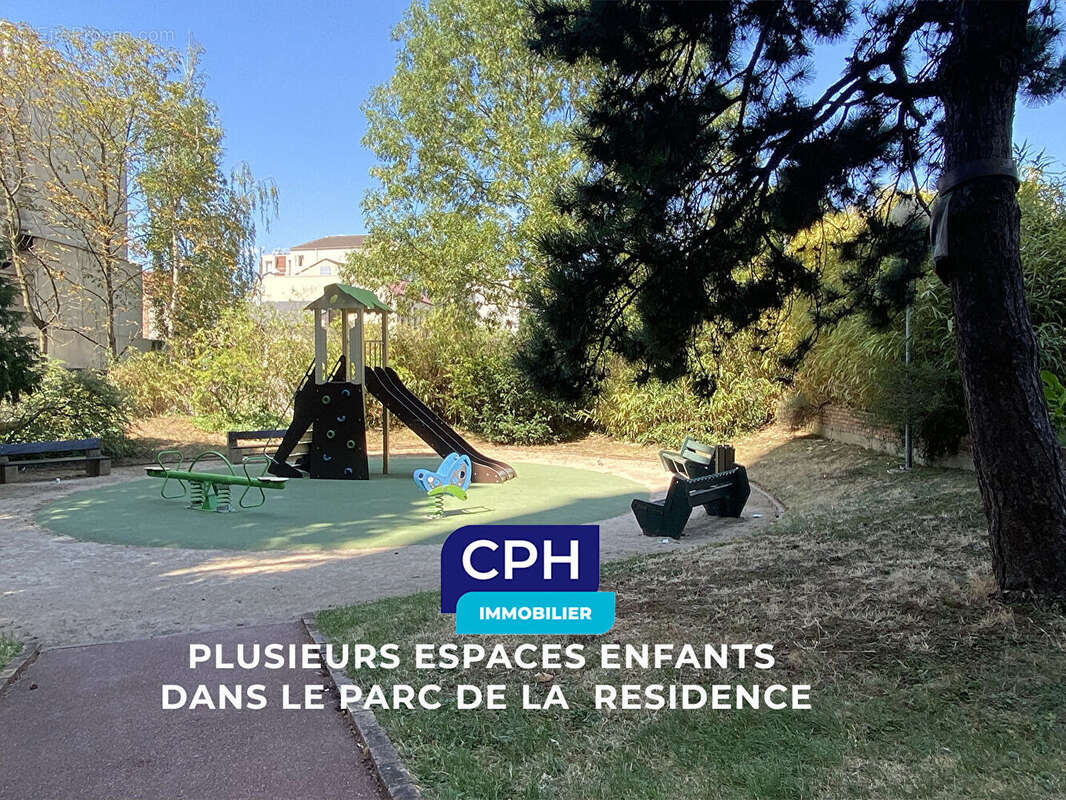 Appartement à L&#039;HAY-LES-ROSES