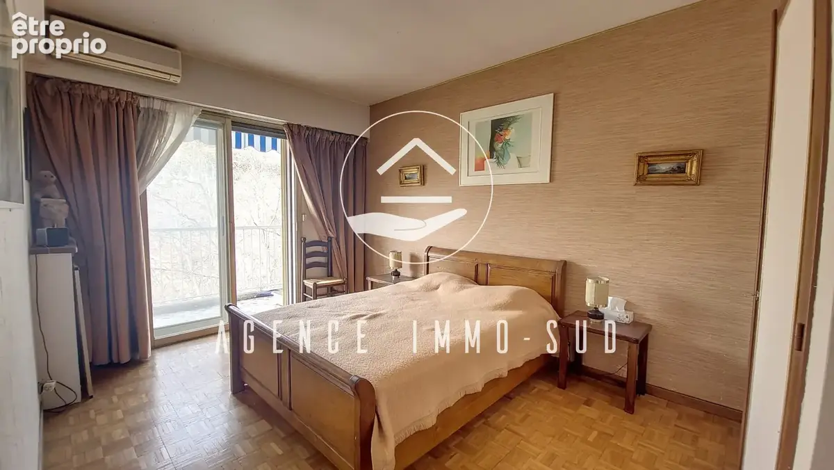 A VENDRE - Appartement 3 pièces   Dernier étage avec ascenseur   Centre-ville de Cagnes-sur-Mer - photo 10