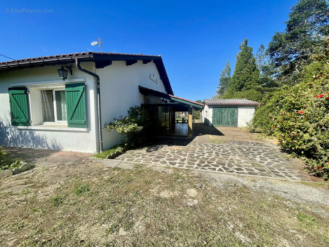 Maison à ARCANGUES