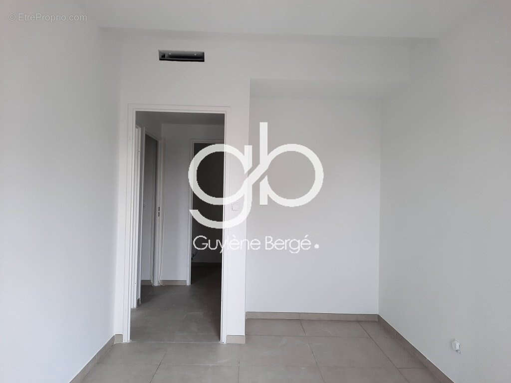 Appartement à LUNEL