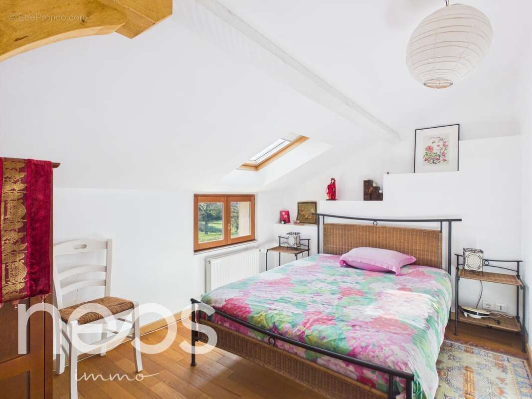 Maison à EPINAC