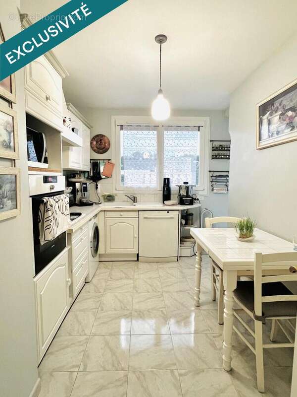 Photo 2 - Appartement à MARSEILLE-13E