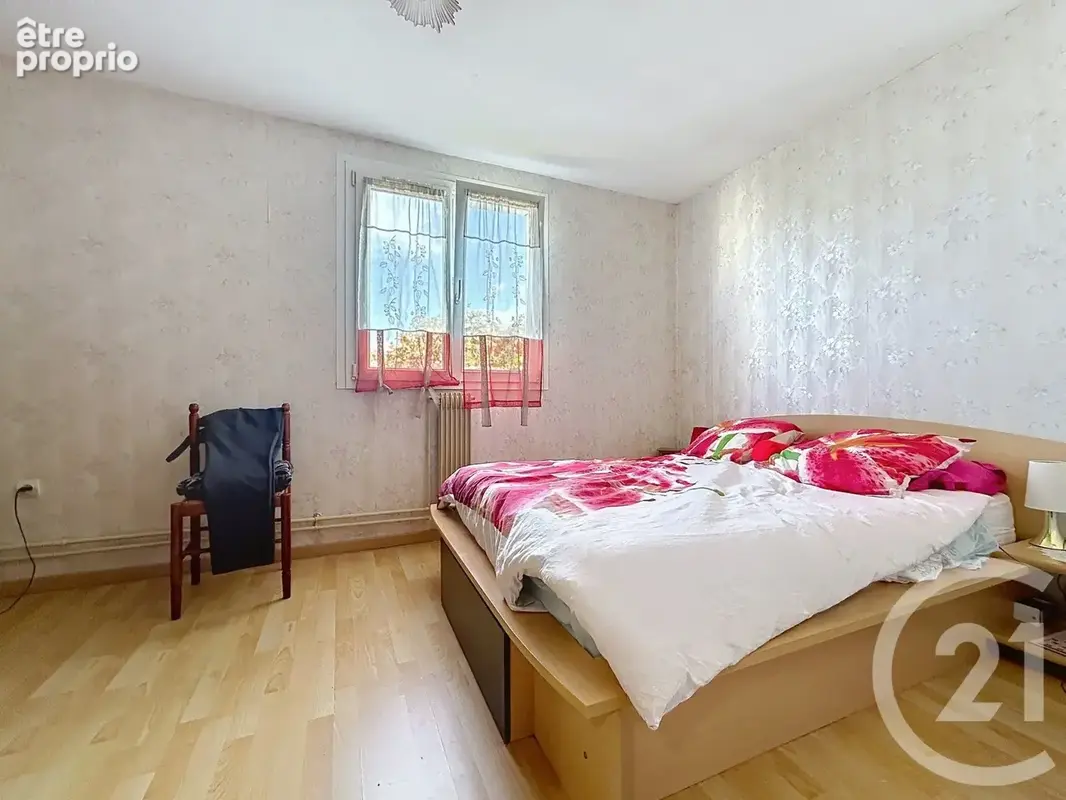 Maison 111 m² à Chalons-En-Champagne  - photo 10