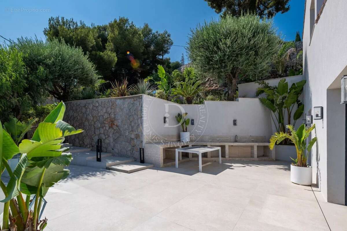 Villa contemporaine avec vue mer à quelques minutes de Monaco - photo 10