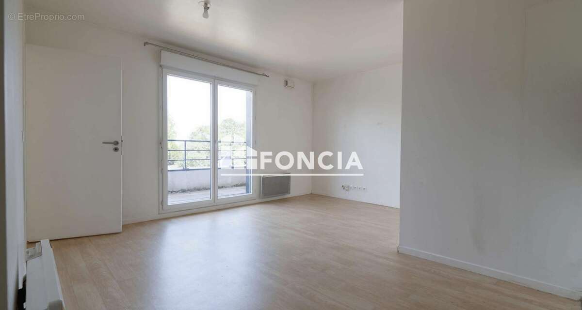 Appartement f2 a quincy sous senart proche gare - photo 4