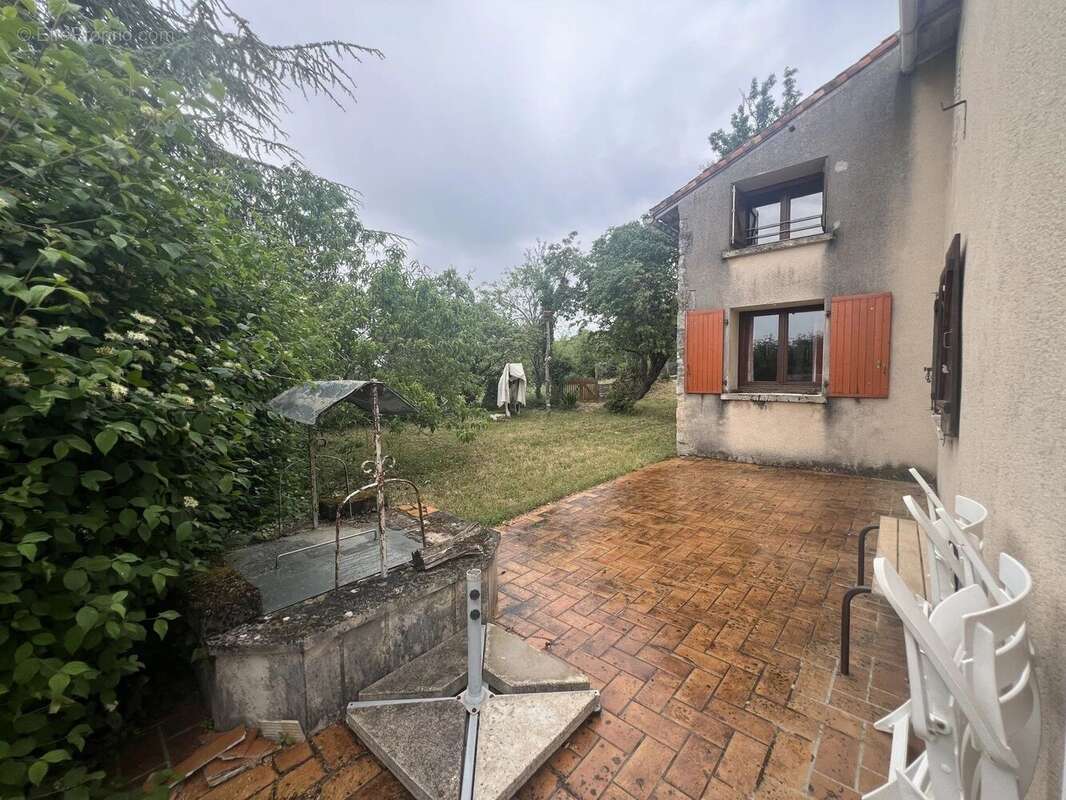 Maison à VALDIVIENNE