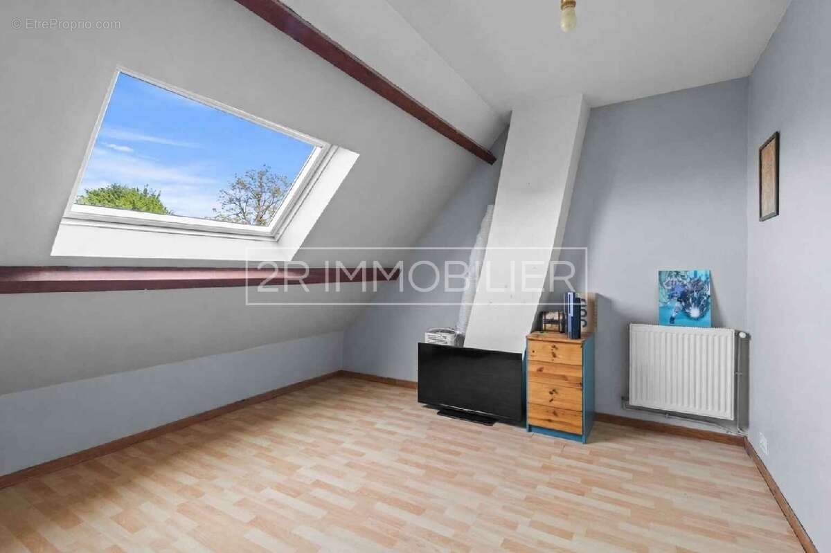 Maison à CHESSY
