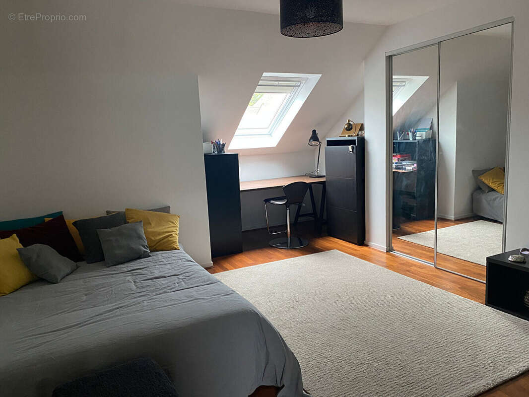 Maison à SOISY-SUR-SEINE