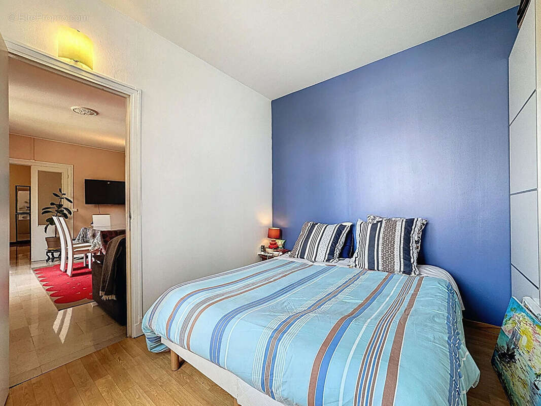 Appartement à AUBERVILLIERS