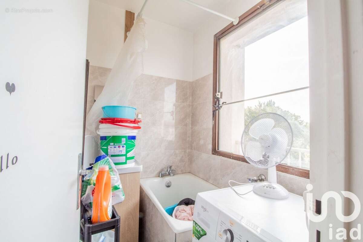 Photo 7 - Appartement à SAINT-DENIS