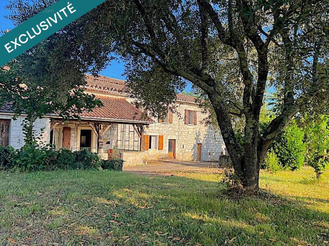 Photo 1 - Maison à PERVILLE