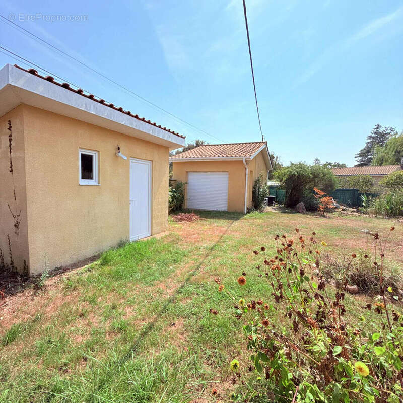 Maison à SAINT-LOUBES