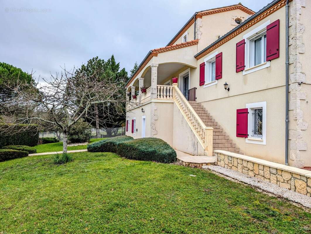 Maison à HAUTEFAGE-LA-TOUR