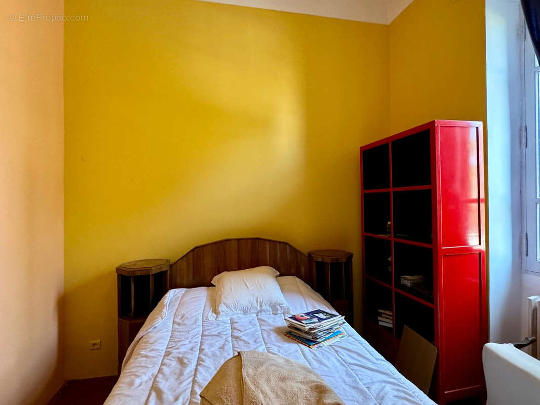 Maison à L'ISLE-SUR-LA-SORGUE