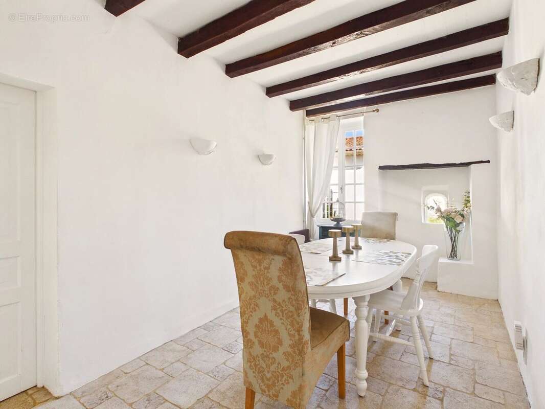 Maison à BROSSAC