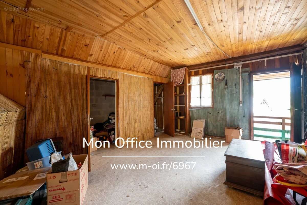 Appartement à RISOUL
