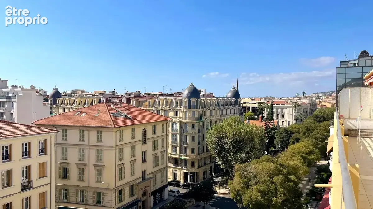 Nice carré d’or – 3 pièces en dernier étage avec terrasse - photo 7