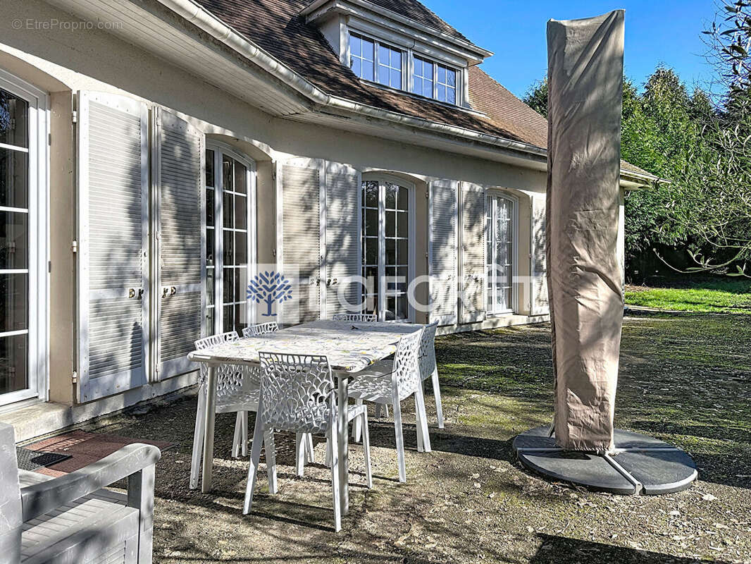 Maison à CHATILLON-SUR-THOUET