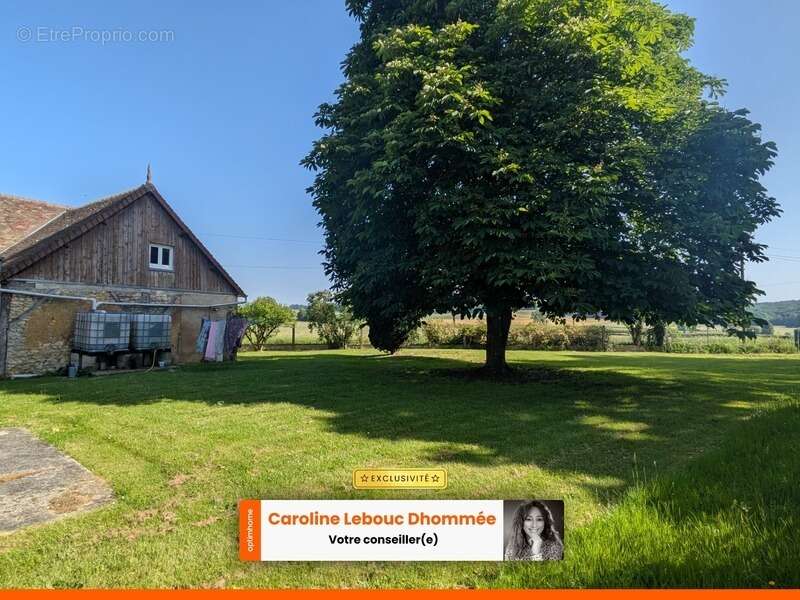 Maison en pierre avec grange et jardin arboré – Vue campagne - photo 3