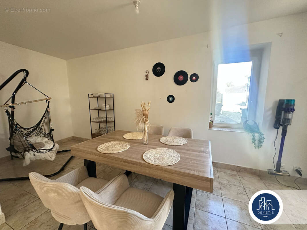 Maison à SAINT-JEAN-D'ASSE