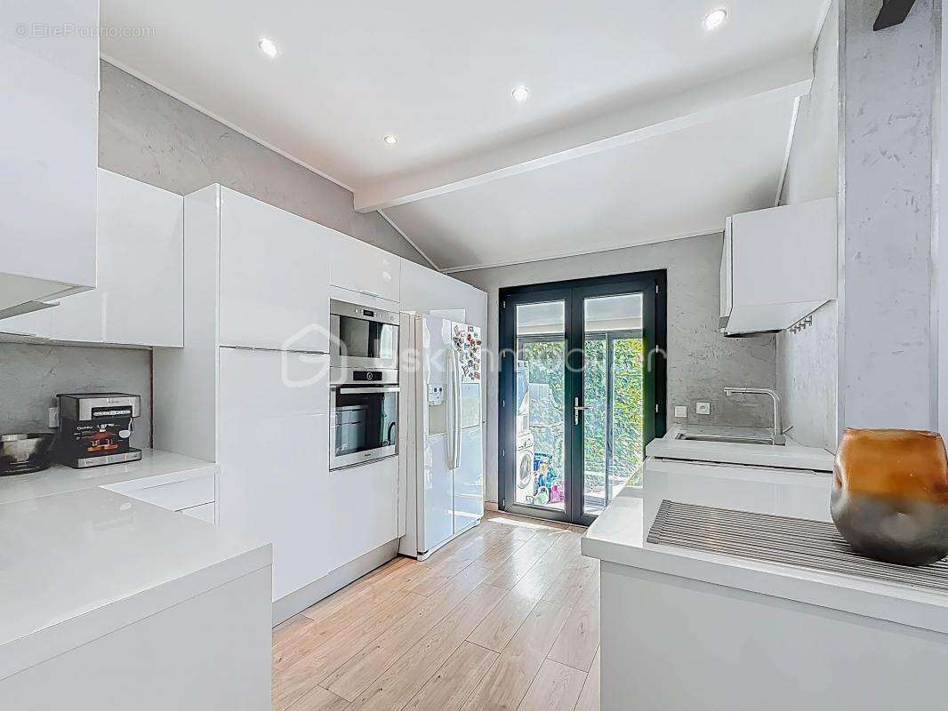 Maison à LA BOISSIERE