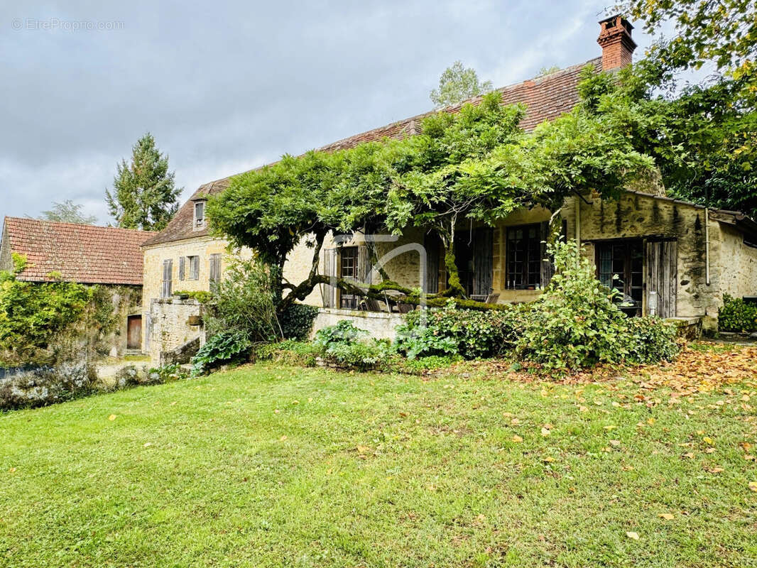 Maison à SARLAT-LA-CANEDA