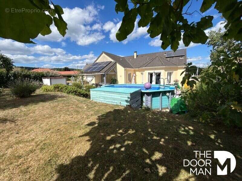 Maison à SAINT-MARTIN-D&#039;AUXIGNY