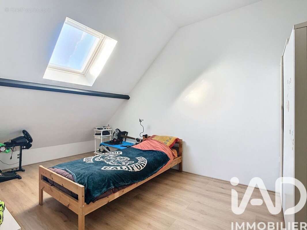 Photo 9 - Maison à VILLERS-COTTERETS