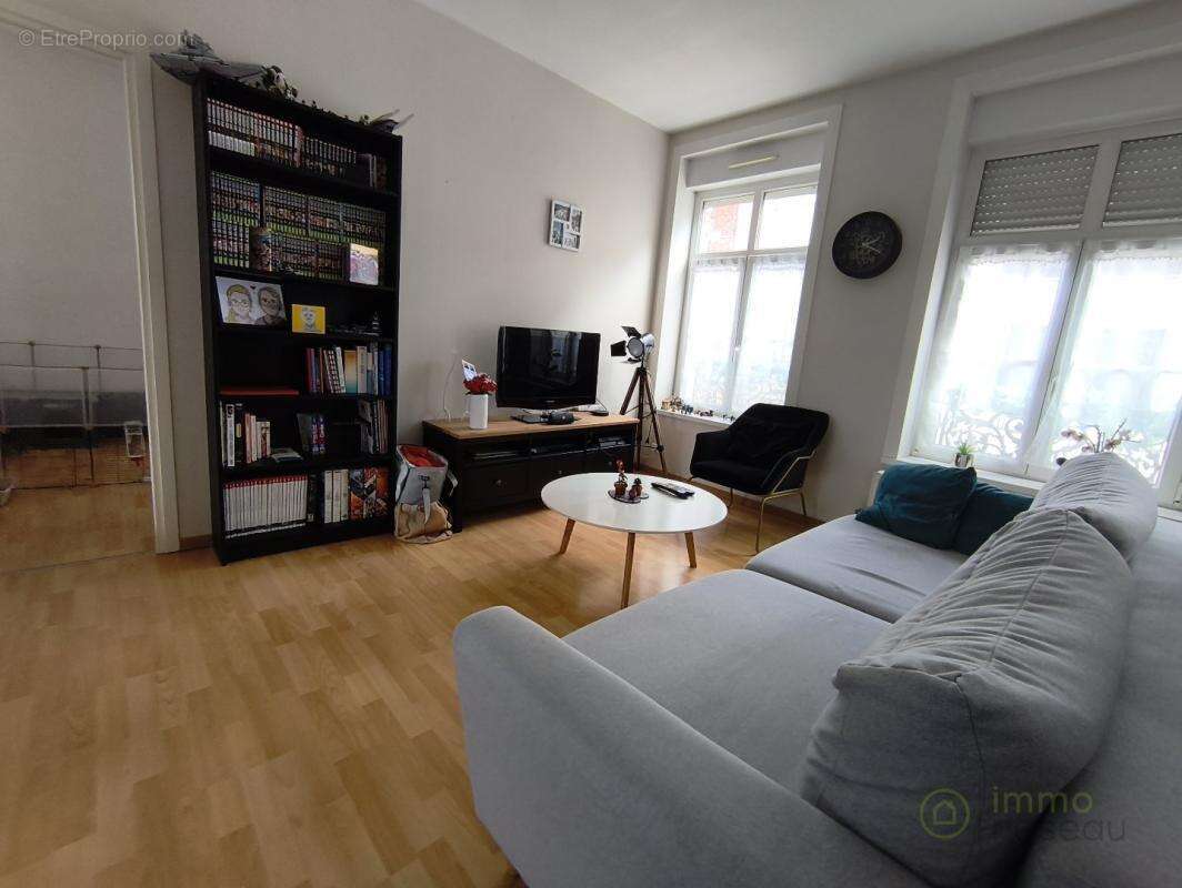 Appartement 257 m² à Avesnes-Sur-Helpe  - photo 6
