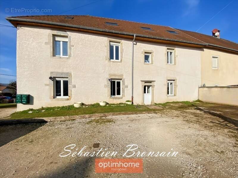 Appartement à NOGNA