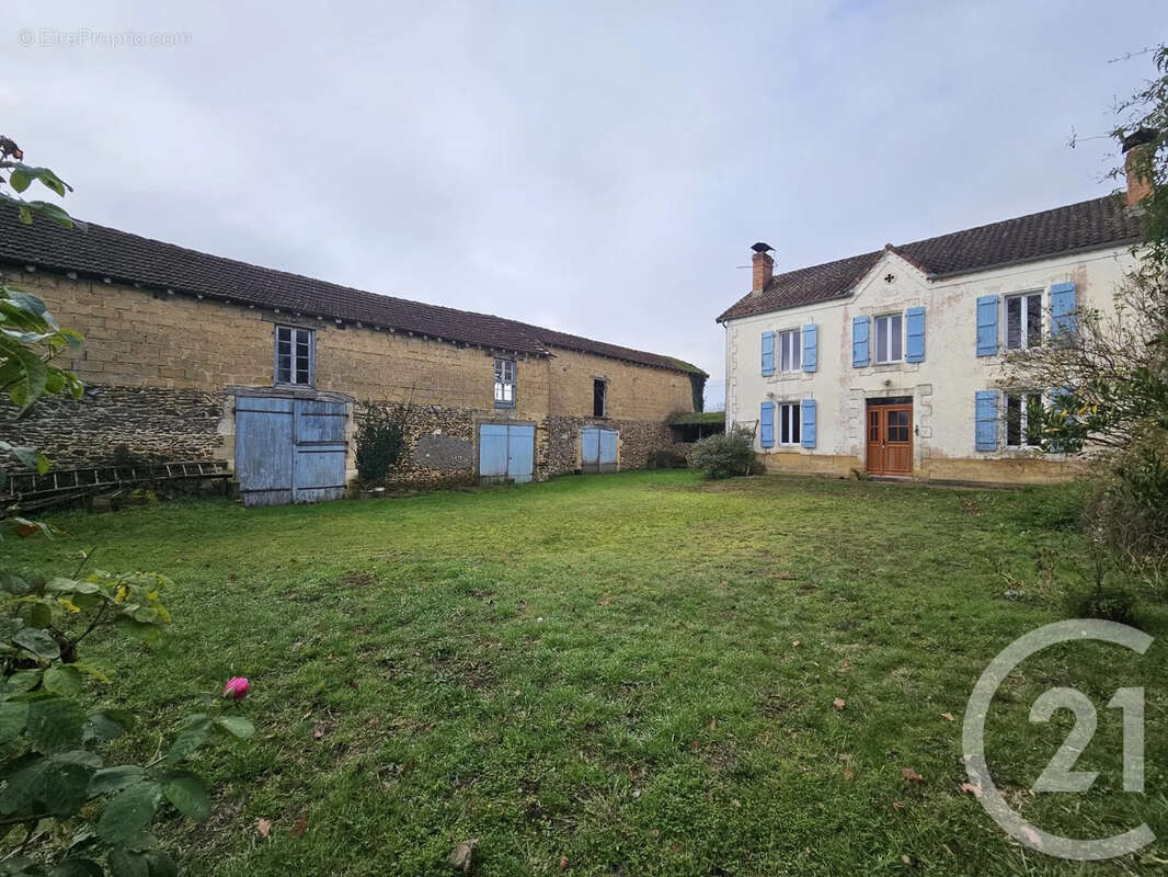 Maison à HAGETMAU