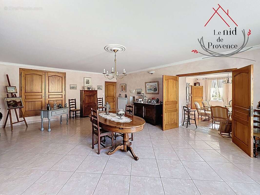 Maison à ALTHEN-DES-PALUDS