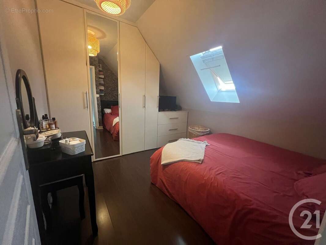 Maison à DAMMARTIN-EN-GOELE