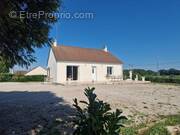 Maison à SAINT-MAURICE-EN-COTENTIN