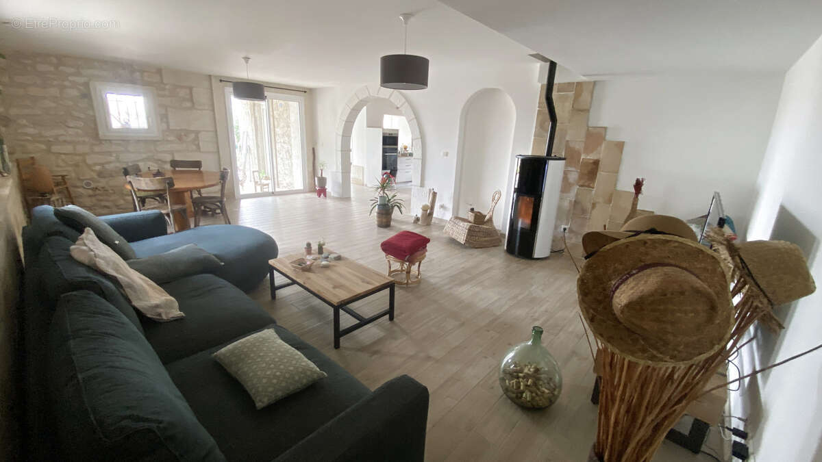 Maison à SAINT-DREZERY