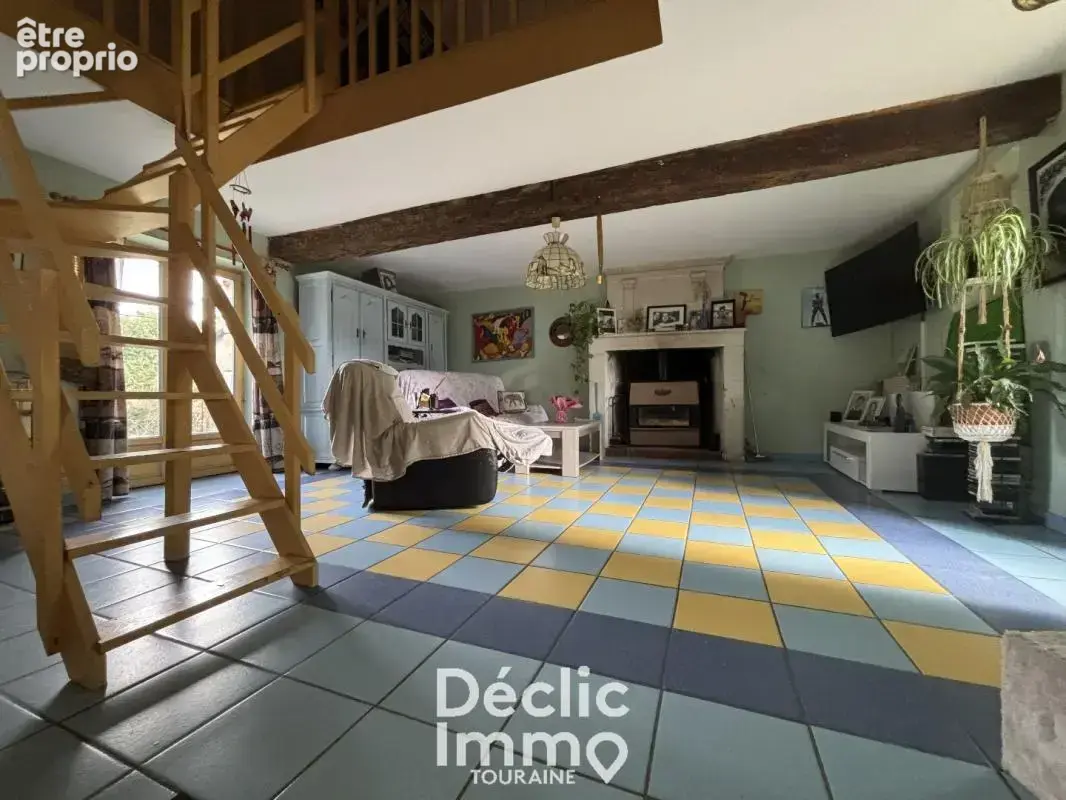 Maison 7 pièces 190 m² à vendre à Jaulnay (37120) - photo 3