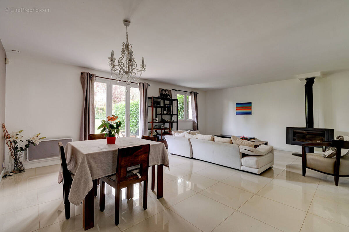 Maison à SAINT-GERMAIN-EN-LAYE