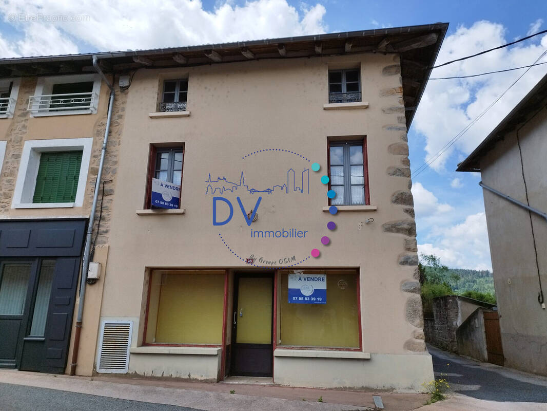 Appartement à SAINT-JUST-D'AVRAY