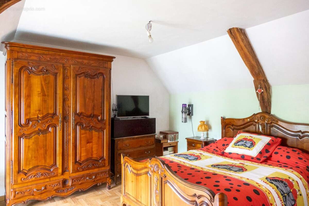 Maison à SAINT-MARTIN-D'ABBAT