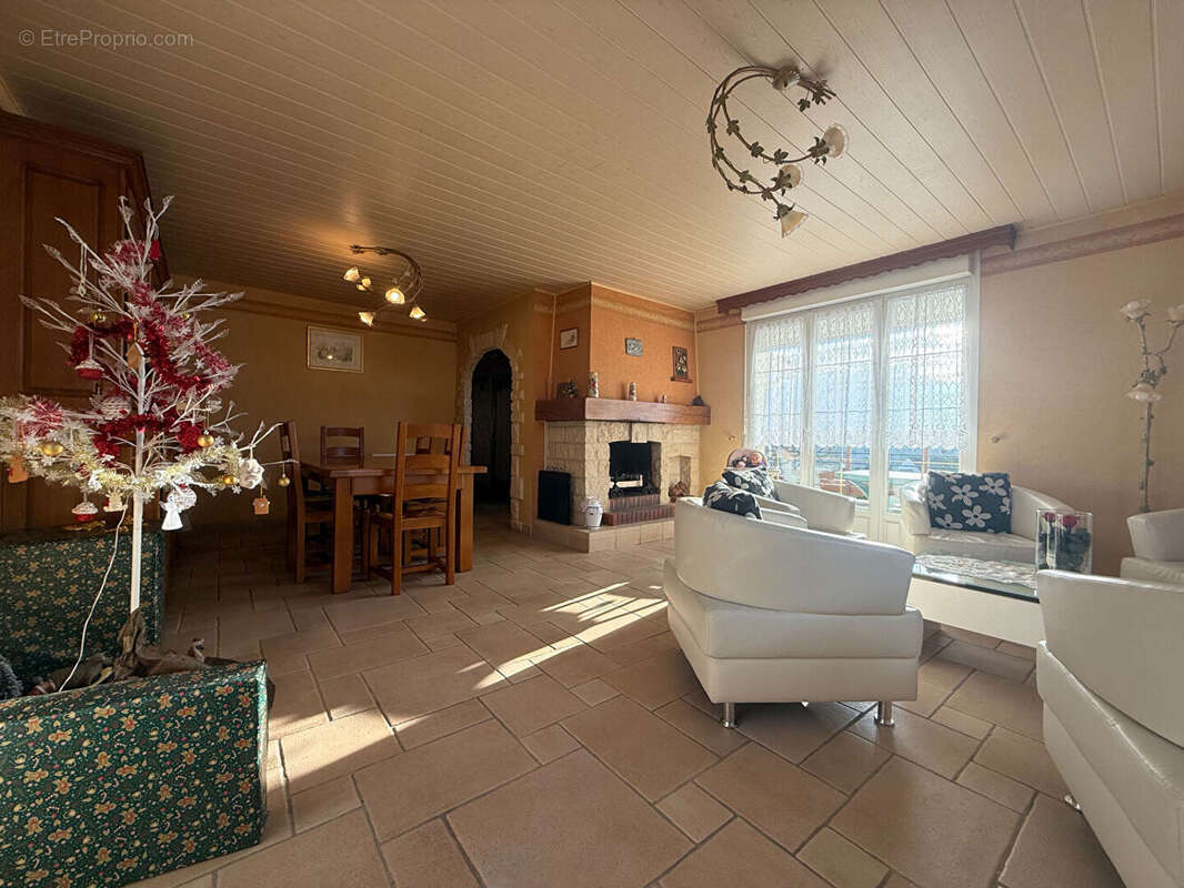 Maison à VARANGEVILLE